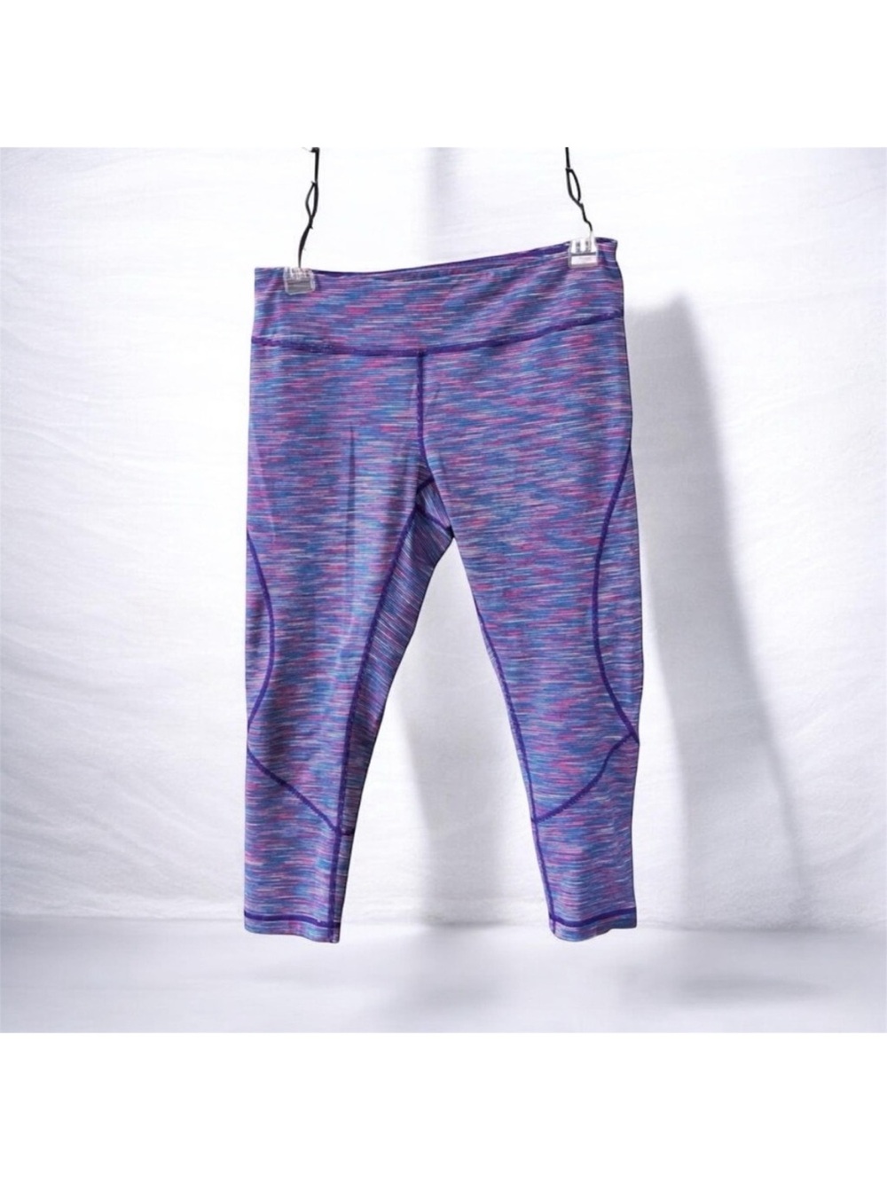 Nordstrom Zella Athletic Striped Capri Yoga Leggings Reversible Medium EUC